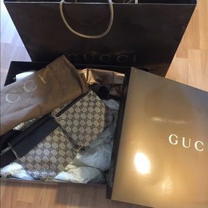 Authentic Gucci Fanny Pack belt bag